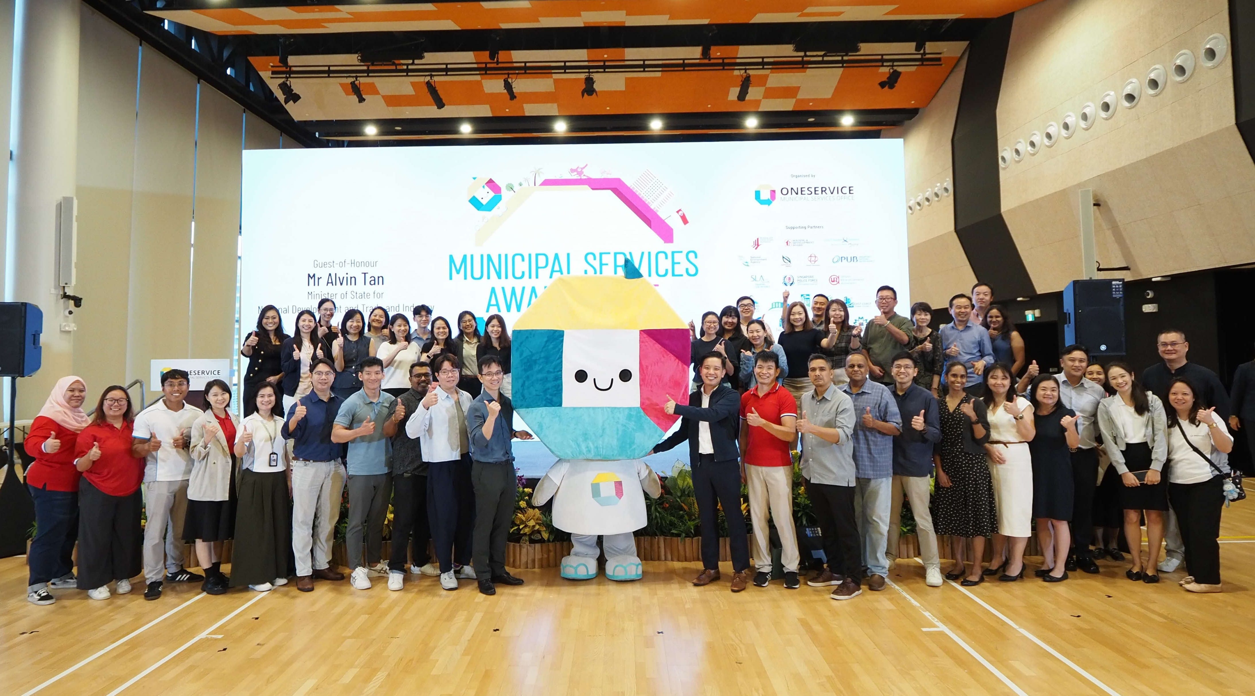 Group photo of MSO officers.